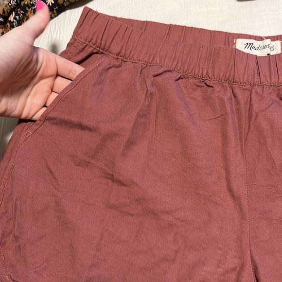 Madewell pull on shorts - Picture 4 of 5